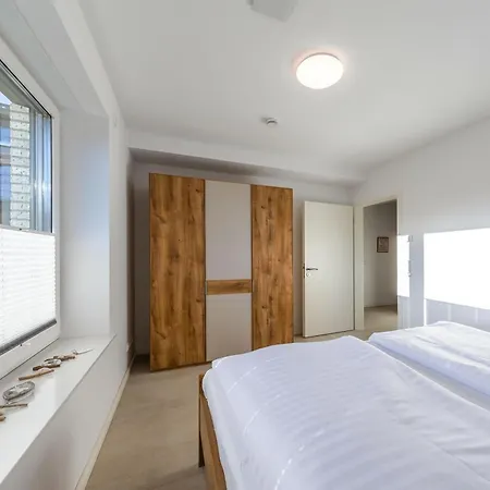 Pusteblume - Barrierefreie 5-sterne-ferienwohnung Mit Seeblick Und Sauna Apartment Malchow (Mecklenburg-Vorpommern)