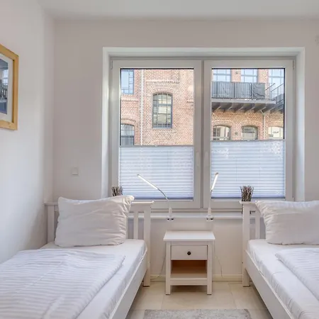 아파트 Pusteblume - Barrierefreie 5-sterne-ferienwohnung Mit Seeblick Und Sauna *