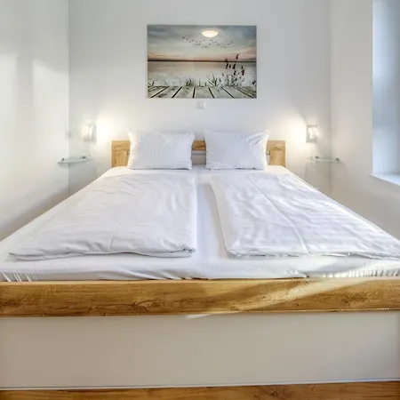 Pusteblume - Barrierefreie 5-sterne-ferienwohnung Mit Seeblick Und Sauna Lejlighed